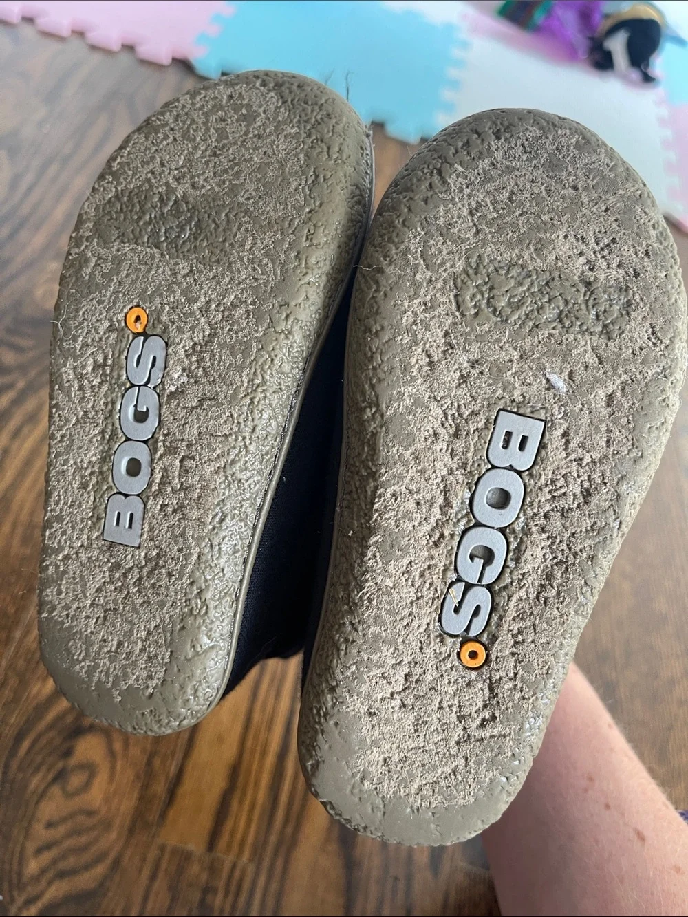 Bogs Toddler Black Pull-On Winter Boots